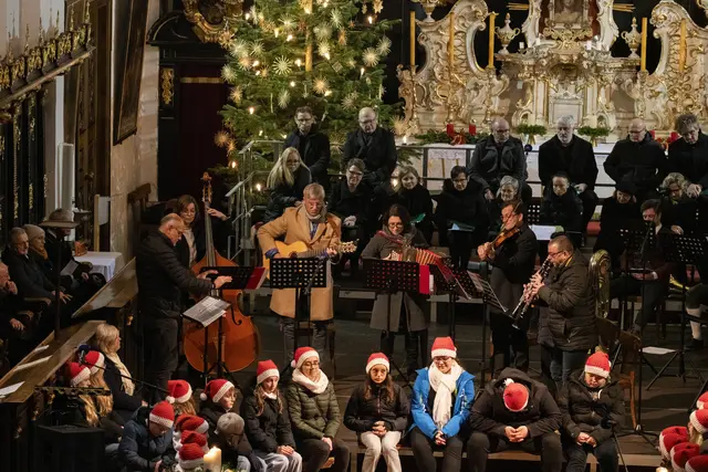 Waldhausener Advent: "Singa &amp; Spün" übertraf alle Erwartungen.  | Foto: Andreas Hofer