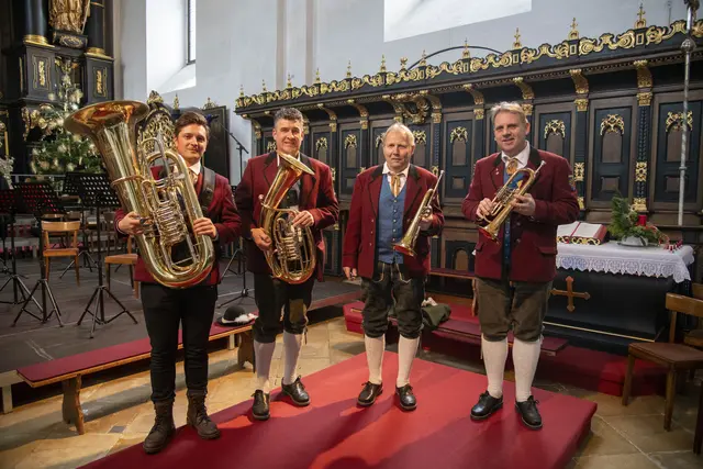 Waldhausener Advent: "Singa &amp; Spün" übertraf alle Erwartungen.  | Foto: Andreas Hofer