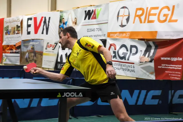 Reinhard Pleßl in Action. | Foto: Tischtennis Horn