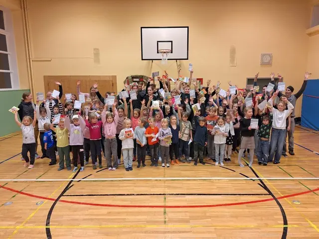 Großer Jubel bei der Preisverleihung des Hallenbewerbs in der Sporthalle der Mittelschule Tannheim. | Foto: SC Tannheimer Jal