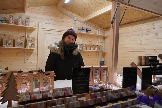 Heuer kann wieder verschiedenste Kunsthandwerksware gekauft werden. | Foto: MeinBezirk / Jennifer Flechl