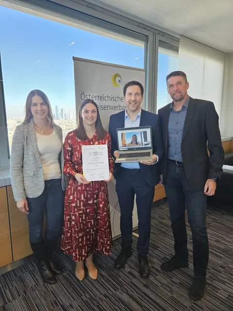 Olivia Maurer vom BG/BRG/BORG Oberpullendorf wurde für ihre ausgezeichnete vorwissenschaftliche Arbeit mit dem ersten Platz beim bundesweiten GWB-Wettbewerb geehrt. | Foto: BRGOP