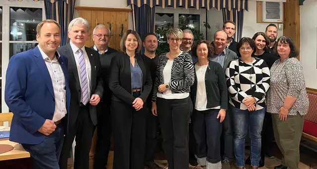 Patrick Layr, Hubert Prinz, Rupert Klein, Isabell Praher, Klaus Tannhäuser, Petra Zimmermann-Moser, Helmut Stitz, Elisabeth Tannhäuser, Erwin Hackl. Franz Krauskopf, Sandra Stangl-Leb, Elfie Kurzmann, Rene Schmid, Christine Bauer. | Foto: ÖAAB