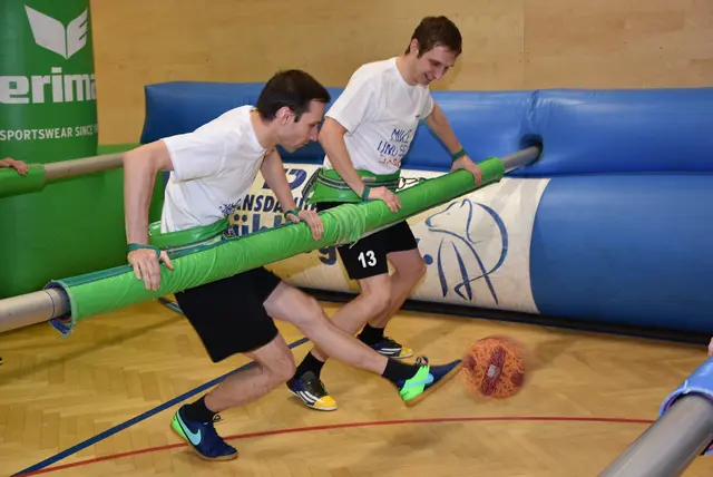 Das schon traditionelle Riesen-Wuzzlerturnier der Sportunion Pabneukirchen, Sektion Fußball, steigt am Samstag, 27. 12. 2025. Gespielt wird ab 9 Uhr in der Turnhalle Pabneukirchen.  | Foto: Zinterhof