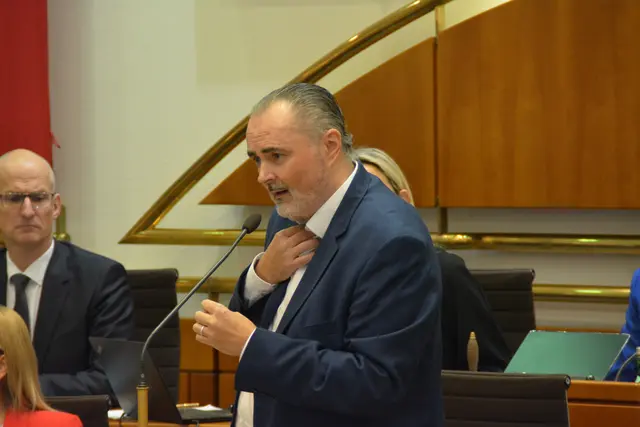Doskozils Budgetrede dauerte dieses Mal nur rund 20 Minuten. | Foto: Franz Tscheinig/MeinBezirk
