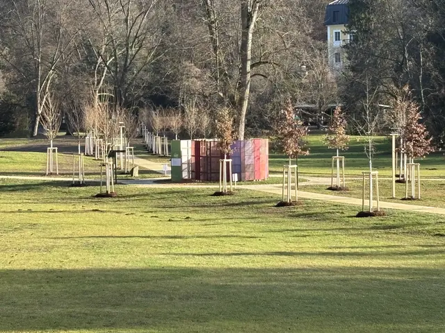 Die Kunstinstallation inmitten des Kurparks | Foto: MeinBezirk/Gerda Sammer-Schmidt