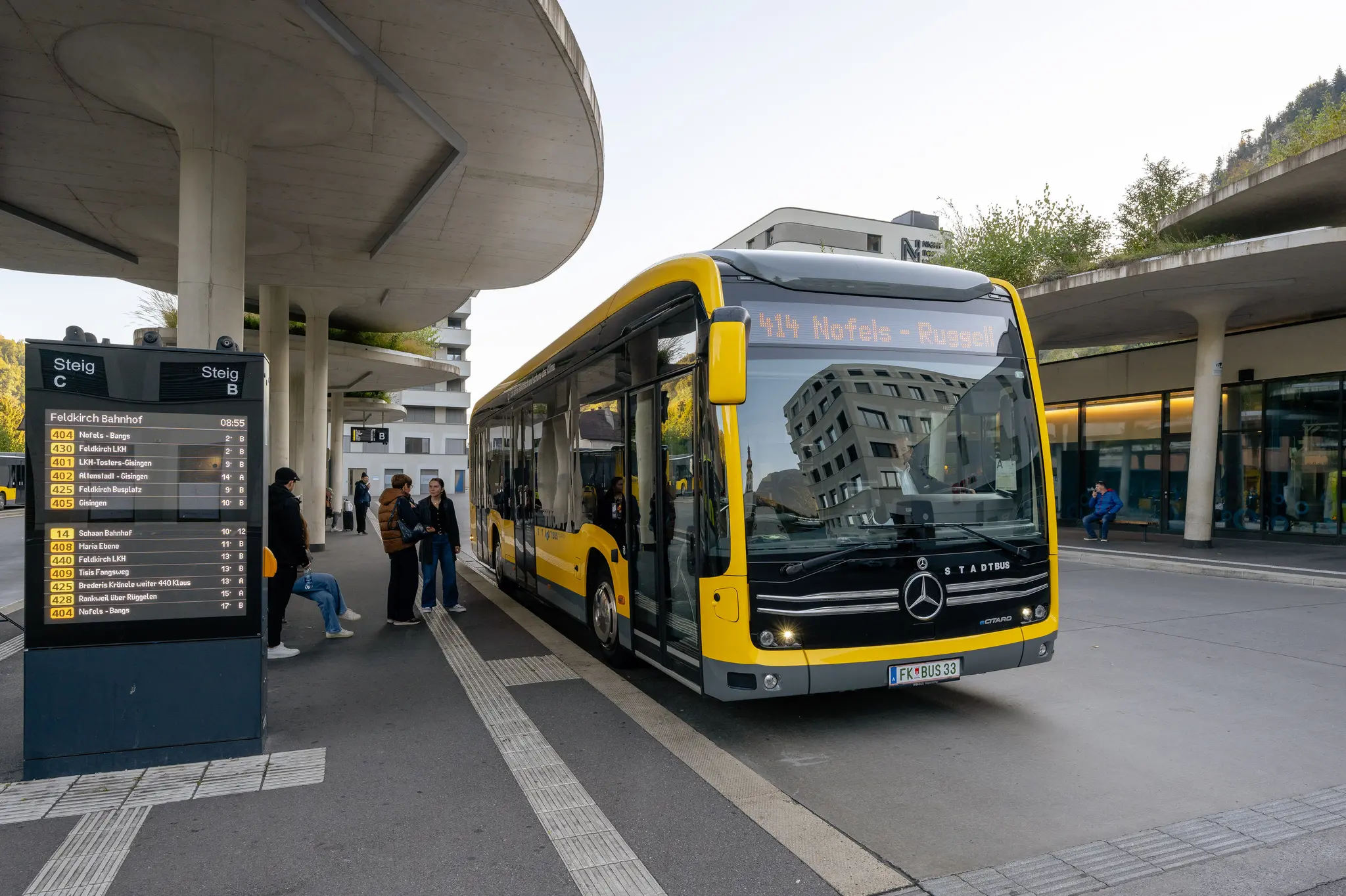 Sonntag, 14.12. Fahrplanwechsel in Vorarlberg: Fahrt mit Zug und Bus wird ...
