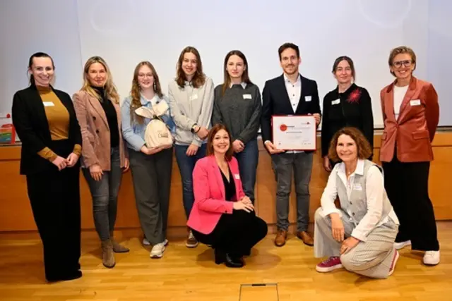 Die Verleihung des Qualitätssiegels durch die Frauenstiftung fand im Rahmen einer feierlichen Abschlussveranstaltung statt.  | Foto: Peter Kainrath