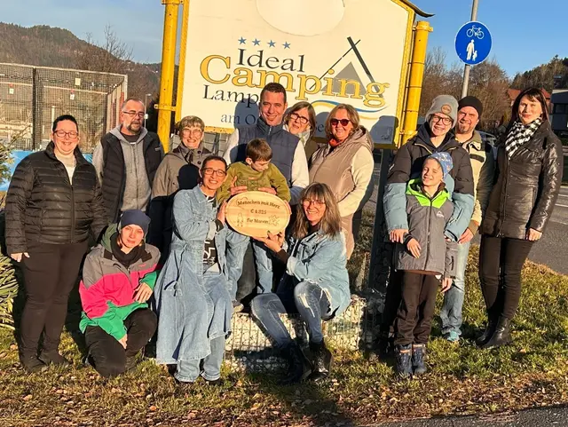 Die Übergabe an Marvin und seine Familie wurde zu einem bewegenden Moment für alle Beteiligten. | Foto: Privat