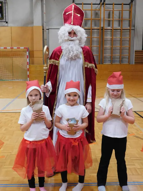 Auch der Nikolaus schaute an diesem Tag vorbei. | Foto: GTU Mattersburg