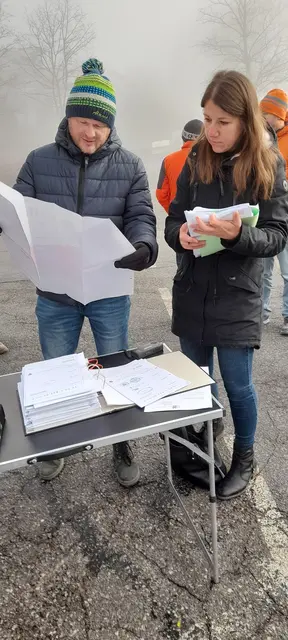 Ein Blick in die Pläne des Projekts H 129 | Foto: Bernd Stracke