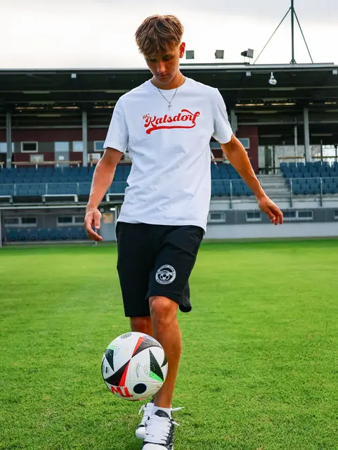 In fünfzehn Meisterschaftsspielen brachte es Traun als Abwehrspieler für Kalsdorf auf fünf Tore und fünf Assists. | Foto: SCK