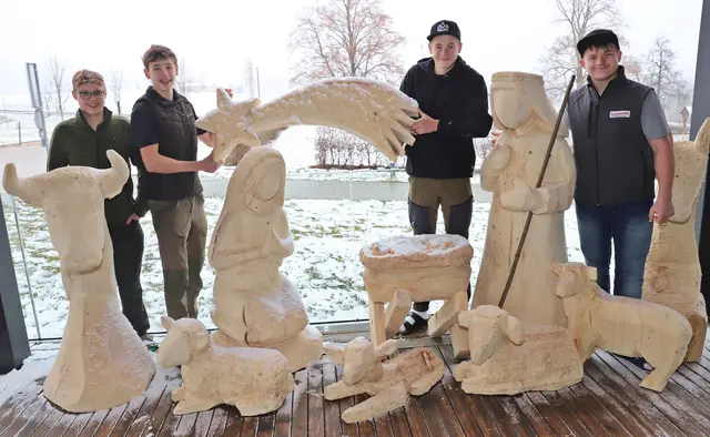 Erfolgreiches Krippenprojekt am ABZ Salzkammergut. | Foto: Hörmandinger