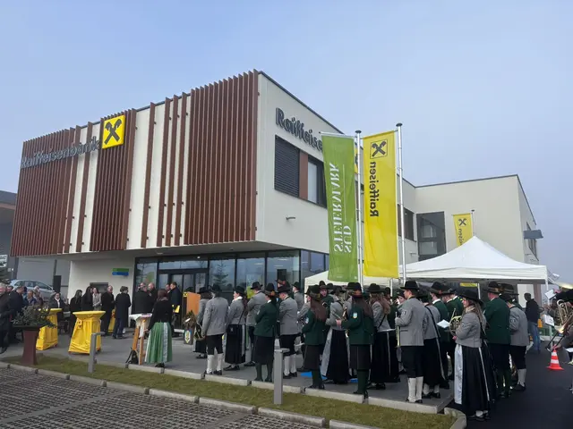 Für musikalische Umrahmung bei der Eröffnung sorgten die Musikkapellen Heimschuh und Kitzeck. | Foto: MeinBezirk/E. Korbe
