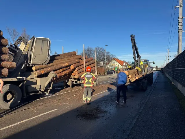 Lkw in Not. | Foto: FF Ternitz-Pottschach