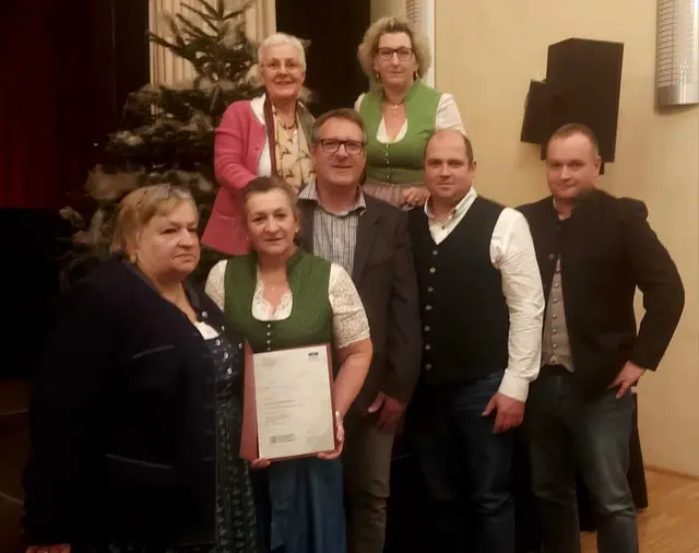 Große Freude bei allen Teilnehmern am Festakt | Foto: Franz Johannes Mayer