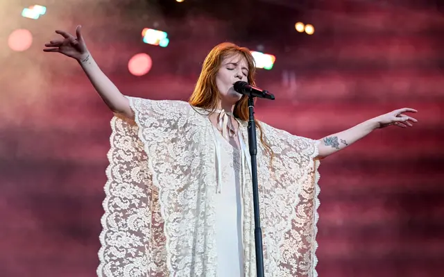 Sängerin Florence Leontine Mary Welch von der britischen Band "Florence + the Machine". | Foto: APA-Images / dpa / Britta Pedersen