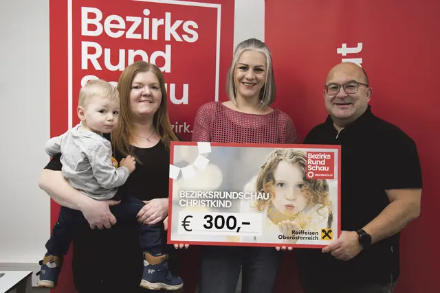 Von links: Michaela Scherb mit Matteo, Michaela Pürcher-Michler und Christian Zeiml. | Foto: MeinBezirk/Roland Wolf