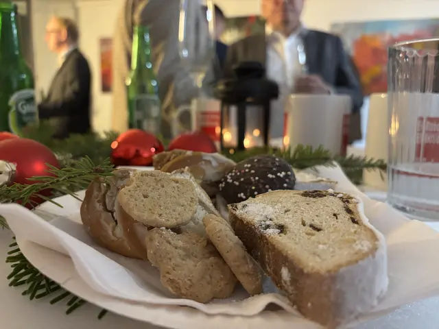 Kulinarisch dürfen Kekse rund um Weihnachten natürlich nicht fehlen. 