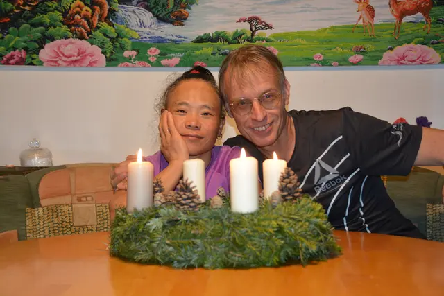 Lan und Rolf Majcen freuen sich schon auf Weihnachten bei seinen Eltern. | Foto: privat