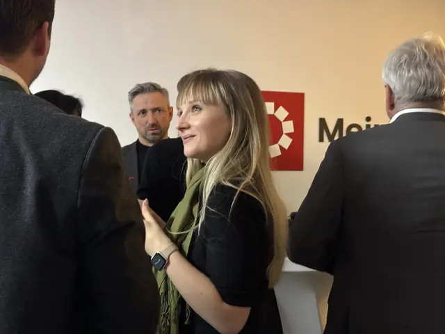 Spannende Gespräche und Begegnungen im Büro der RegionalMedien Salzburg. 