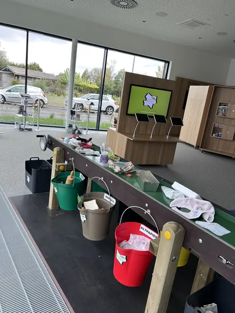 Alle Wertstoffe, die am Sammelzentrum abgegeben werden, können im Wertstoffkreislauf gehalten werden.  | Foto: Abfallverband Schwechat