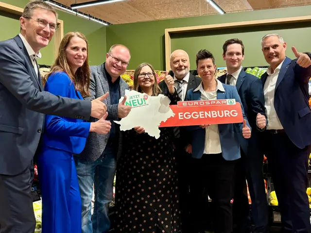 Daumen hoch, von den Gästen. Der "Eurospar" in Eggenburg begeisterte alle Persönlichkeiten! | Foto: Markus Kahrer