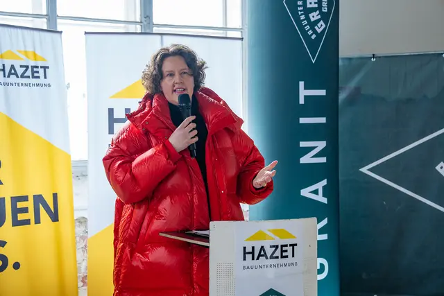 Daniela Hahn von der Betriebs- und Programmleitung des Atelierhaus Wien am Mittwoch. | Foto: Valentina Marinelić/MeinBezirk