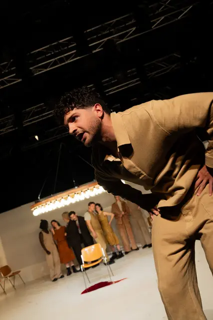 Payam Yazdani 2024 in "Das schweigende Mädchen" von Elfriede Jelinek an der Universität Mozarteum Salzburg | Foto: c_Paulo Jamil Sieweck