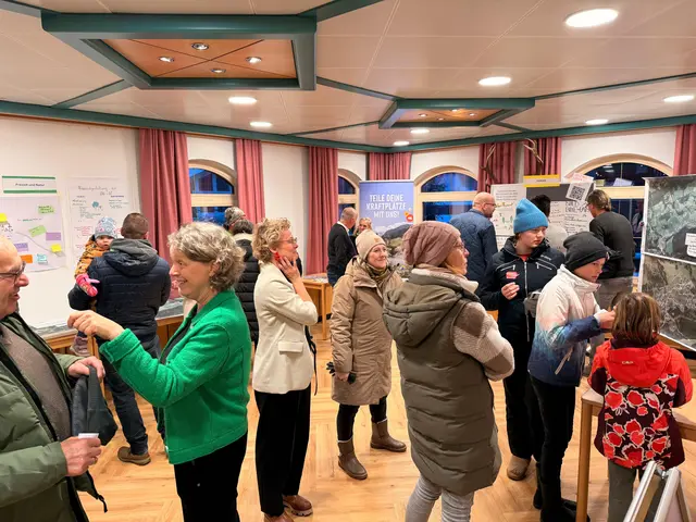 Die Ideen wurden munter ausgetauscht | Foto: Christian Haselsberger