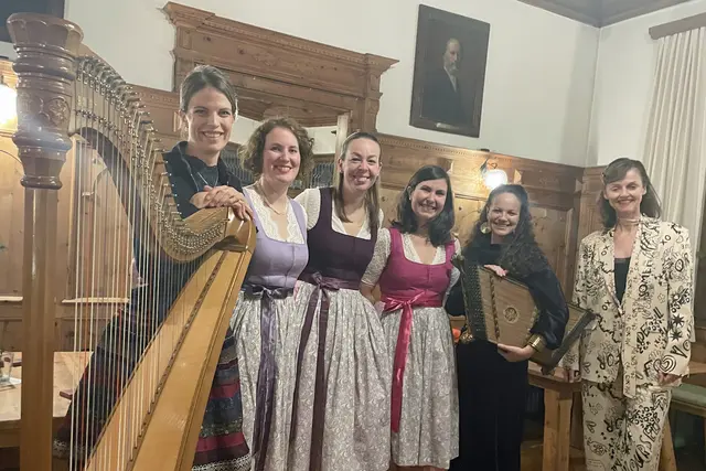 Theresa Öttl-Frech, Sarah Loukota, Anna Kluckner, Theresa Geiger, Franziska Fleischanderl und Margret Köll (vl) | Foto: Ursula Stecher