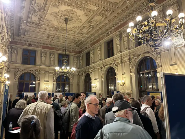 Die Informationsveranstaltung zu der Umgestaltung fand bereits statt, nun wurden im Festsaal die Kosten dafür bekanntgegeben.  | Foto: Luca Arztmann/MeinBezirk