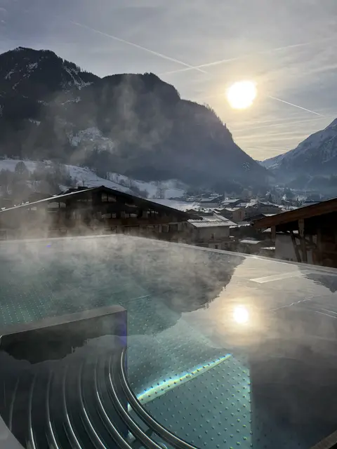 Der Ausblick vom Pool. | Foto: MeinBezirk