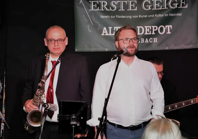 Erich Stubenvoll begrüßt die Gäste im Alten Depot