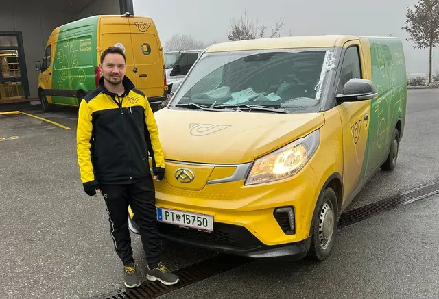 Kevin Marketz macht die Arbeit Spaß, auch wenn es zur Weihnachtszeit und besonders zur Black Week sehr herausfordernd werden kann. | Foto: Privat