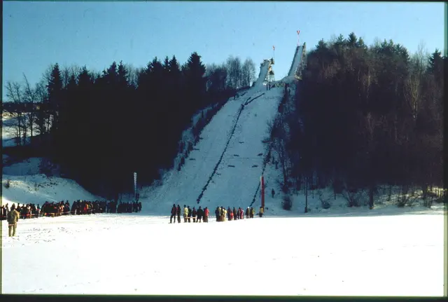 Bilder der Wallnerschanzen aus dem Archiv des Skiclubs Waldzell. | Foto: Skiclub Waldzell