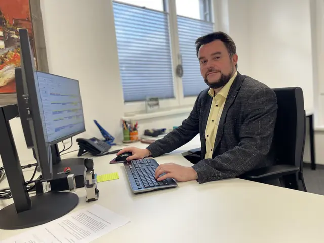 Der Bürgermeister von Uderns, Josef Bucher, ist um eine Lösung bemüht.  | Foto: Haun