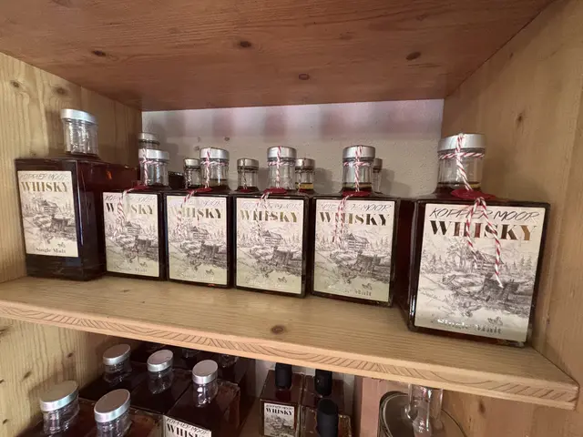 Eine von Deisls Spezialitäten: der „Koppler Moor Whiskey." | Foto: Emanuel Hasenauer