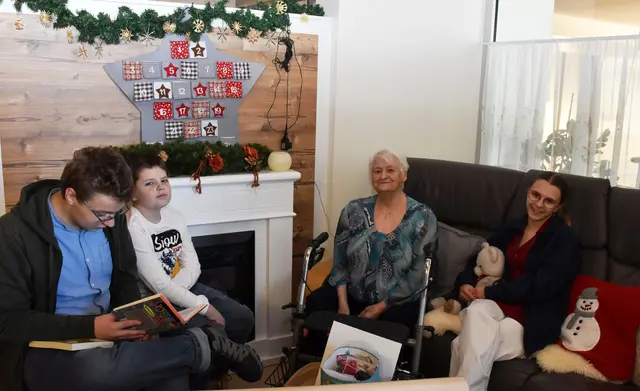 Christoph Leon Haring, Alexander Saam, Aloisia Widhalm und Nadine Taxpointner (v.l.) | Foto: PBZ Waidhofen/Thaya