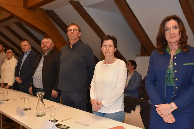 Bürgermeisterwahl in Windhaag bei Perg.  Martin Luger ist neuer Bürgermeister. Er löst Bettina Schönbeck ab.  | Foto: Zinterhof