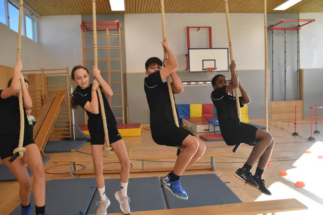 Sportlich und schwungvoll ging es im Turnsaal zu. | Foto: MeinBezirk/Michael Strini
