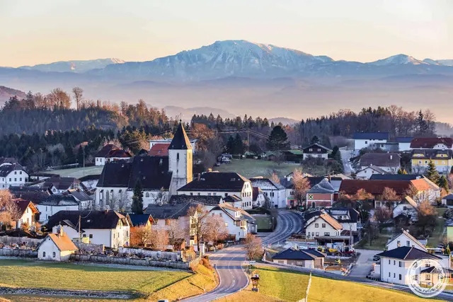 "Man könnte meinen, Dimbach liegt am Ötscher", stellte Bruno Haneder bei klarer Fernsicht im Jänner fest. | Foto: Bruno Haneder