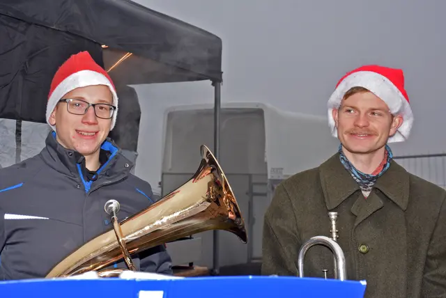 Kulinarische Köstlichkeiten und regionale Aussteller erfreuten die zahlreichen Besucher beim vierten Weihnachtszauber der Oberstein Alpacas in Unter St. Thomas 5, St. Thomas am Blasenstein. | Foto: Zinterhof