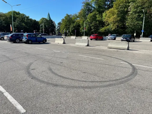 Am Kahlenberg wurde ein 21-Jähriger am Samstagnachmittag mittels Lockvogel von mehreren unbekannten Männern ausgeraubt und dabei verprügelt. (Archiv) | Foto: Johannes Reiterits/RMW