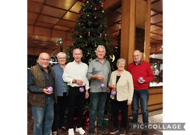 Die Geburtstagskinder im November
Alfred, Herbert, Heini. Traude und Edi mit Obfrau Gerti | Foto: Gertrude Hofstetter