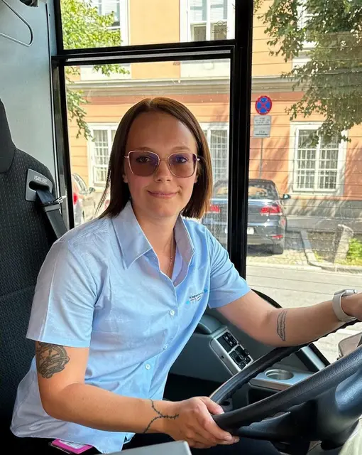 Bianca Winkler bringt die Menschen auch zu Weihnachten sicher an ihr Ziel. | Foto: Privat