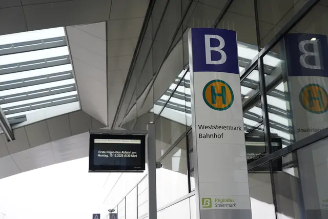 Ab Montag fährt eine neue Buslinie (764) zum und vom Bahnhof. | Foto: MeinBezirk/Simon Michl