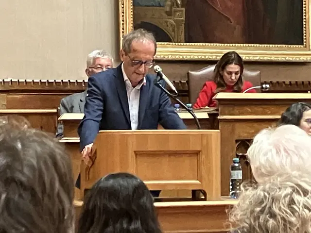 Auch Gemeinderat Helmut Hofer-Gruber kritisierte den Sportstadtrat | Foto: Gabriela Stockmann