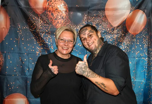 Marion und Claudia  Lichtl vom Verein Stein-Engel 