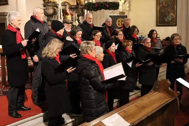Ein Blick auf den Chor von der Seite | Foto: Gerhard Langmann